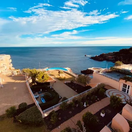 Studio With Swimming Pool On The Waterfront Lejlighed *